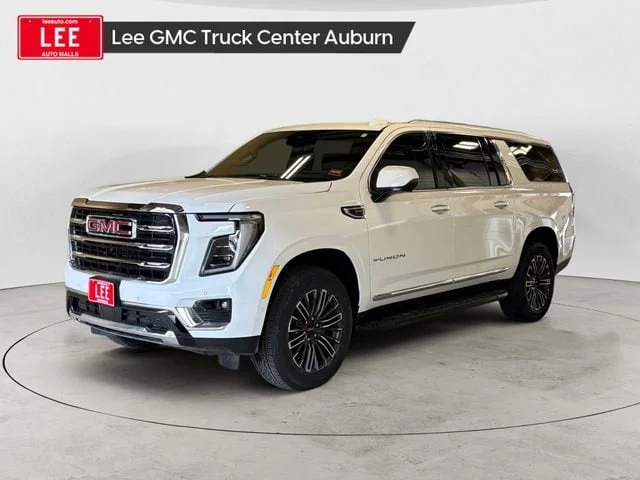 New 2026 Summit White GMC Elevation image 1