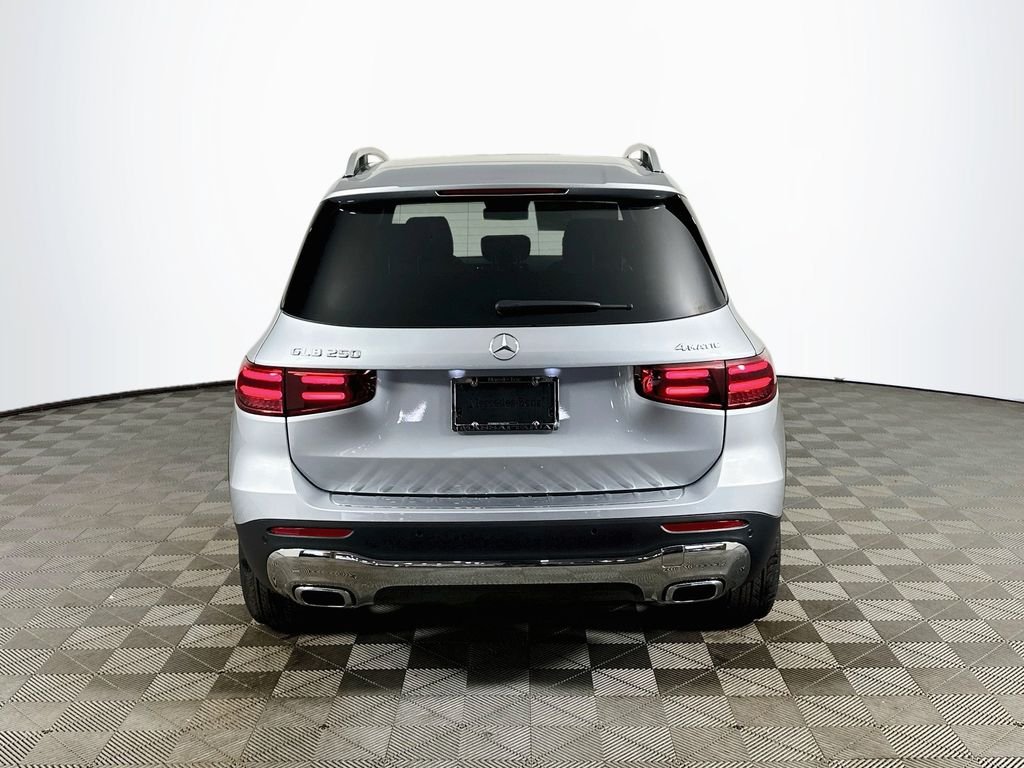 New 2026 Cirrus Silver Metallic Mercedes-Benz GLB 250 image 5