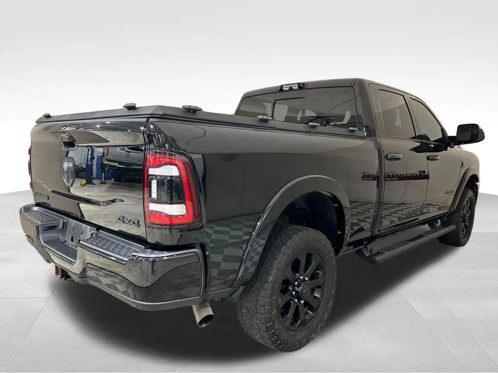 Used 2022 Black Ram Laramie image 7