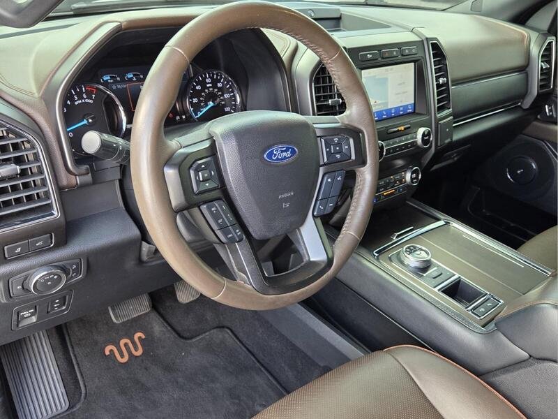 Used 2020 White Metallic FORD KING RANCH 4X2 image 11