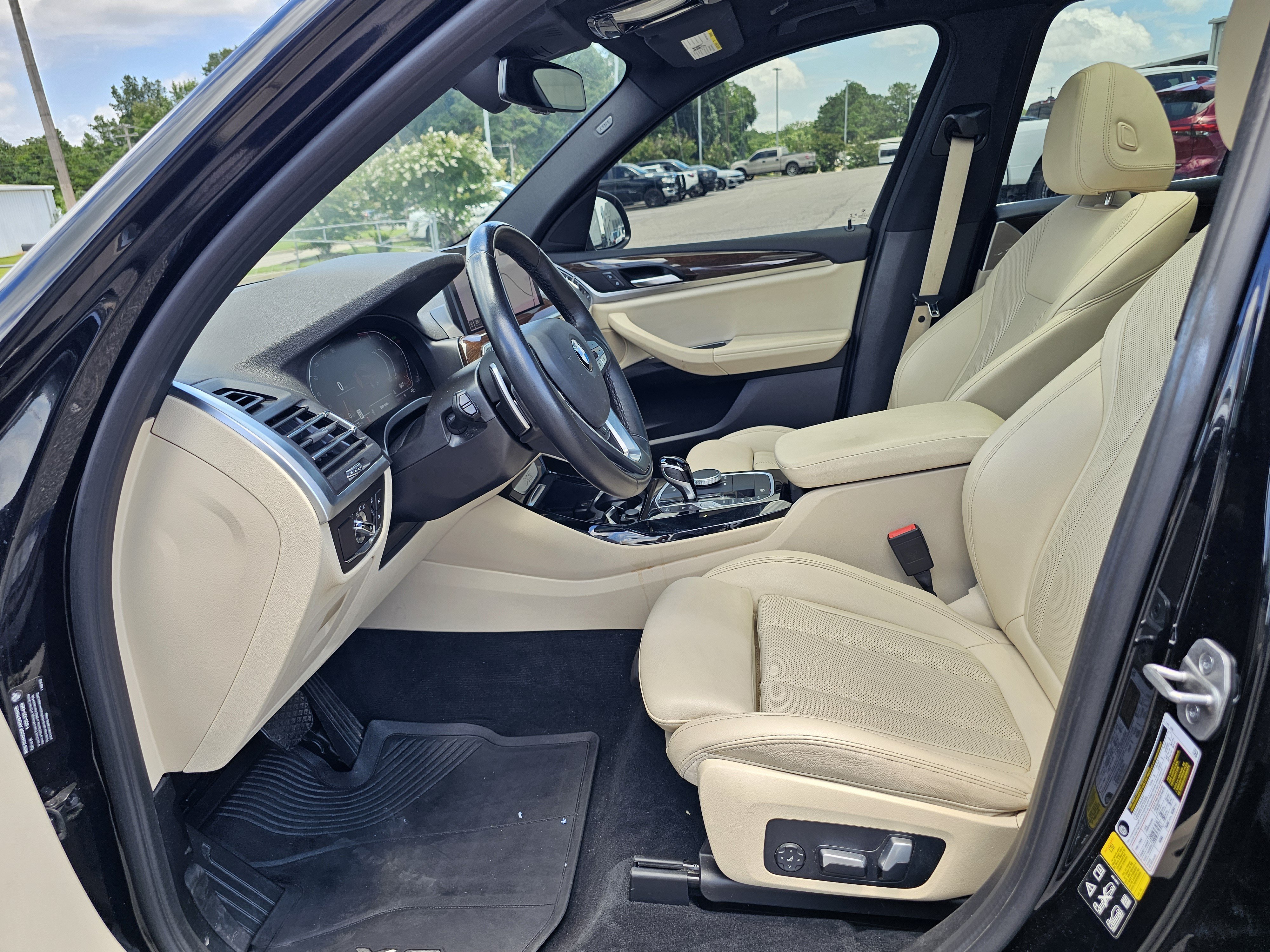 2022 BMW X3 30i - Photo 15