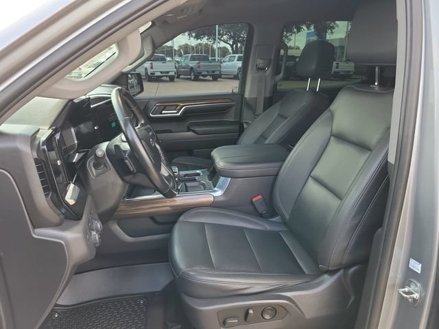 Used 2023 STERLING GRAY METALLIC Chevrolet RST image 18