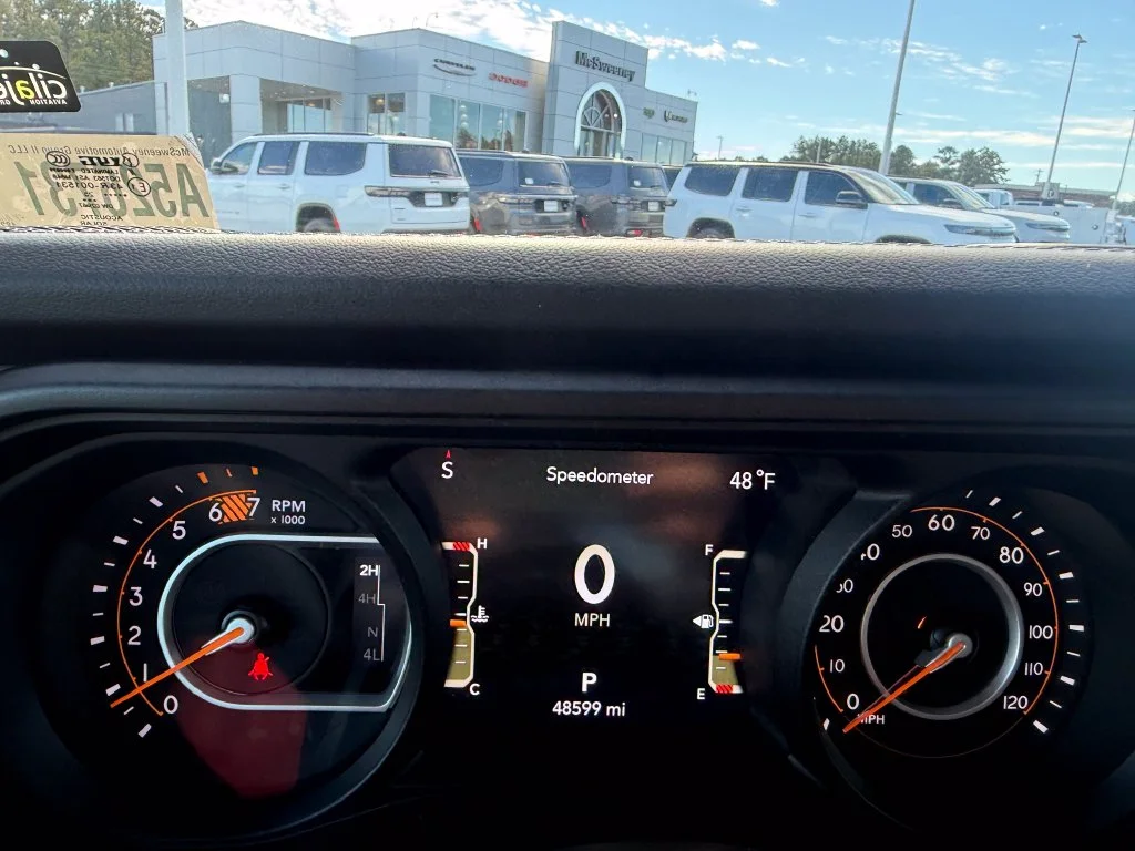 Used 2025 Black Jeep Rubicon image 15