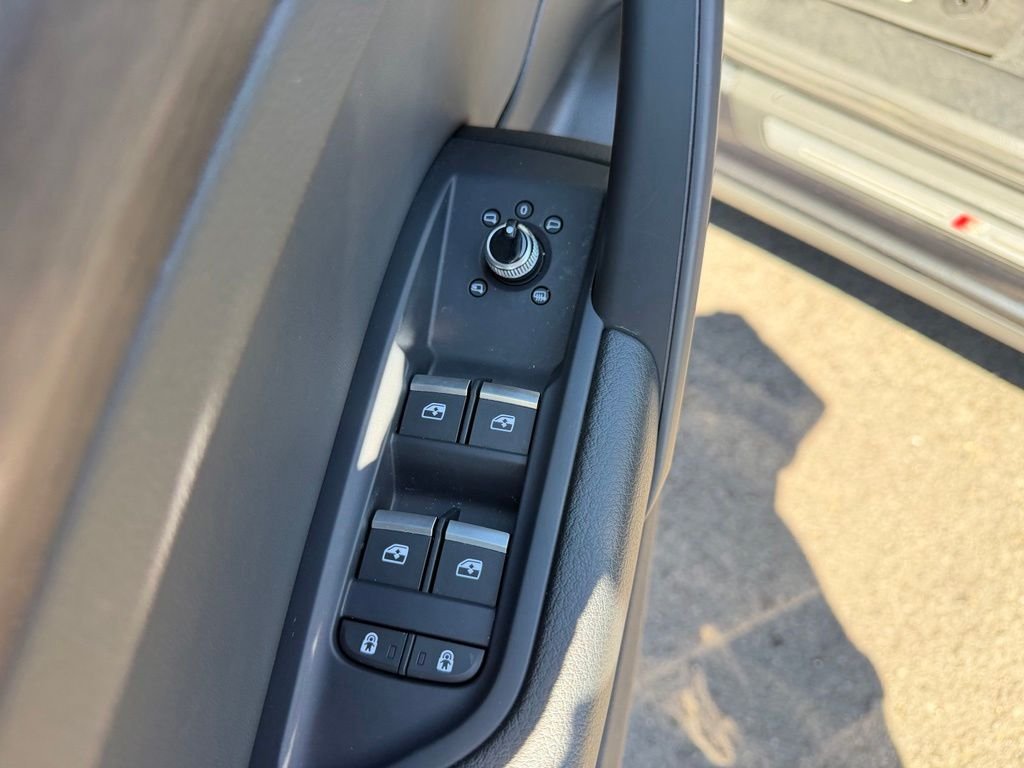 Used 2024 Daytona Gray Pearl Effect Audi 45 S line Premium image 12