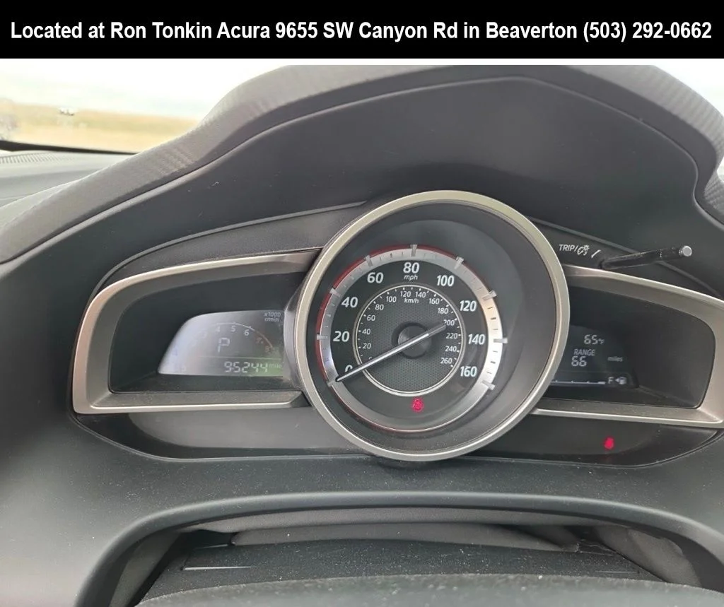 Used 2016 Blue Reflex Mica Mazda i Touring image 7