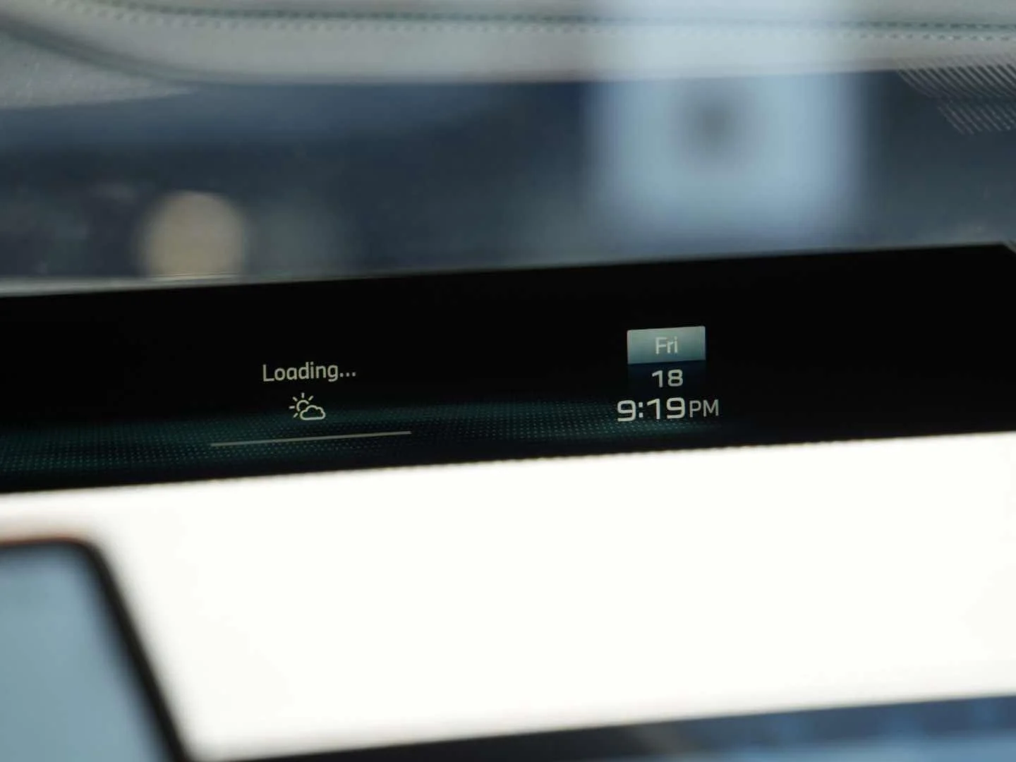 New 2027 Dravit Grey Metallic BMW 740i image 16