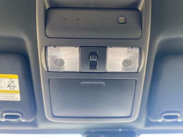 Used 2024 White Nissan PRO-4X image 28