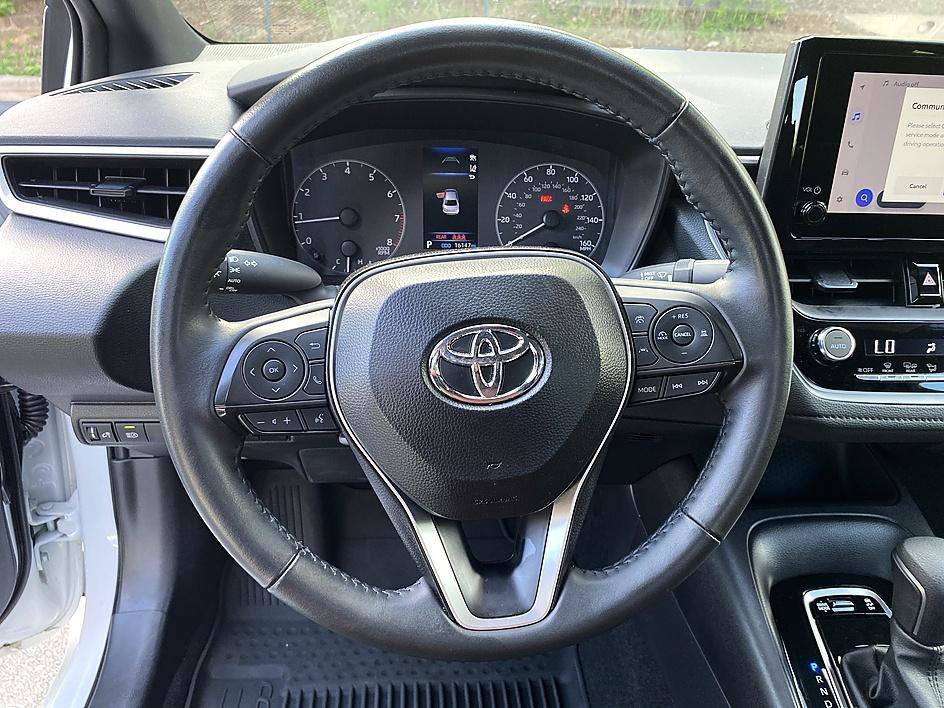 Certified Used 2025 Ice Cap Toyota SE image 16