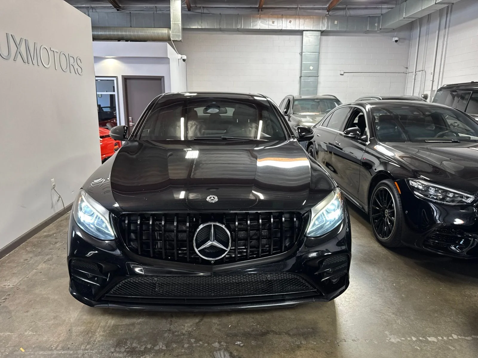 Used 2018  Mercedes-Benz GLC 43 AMG® Coupe image 2