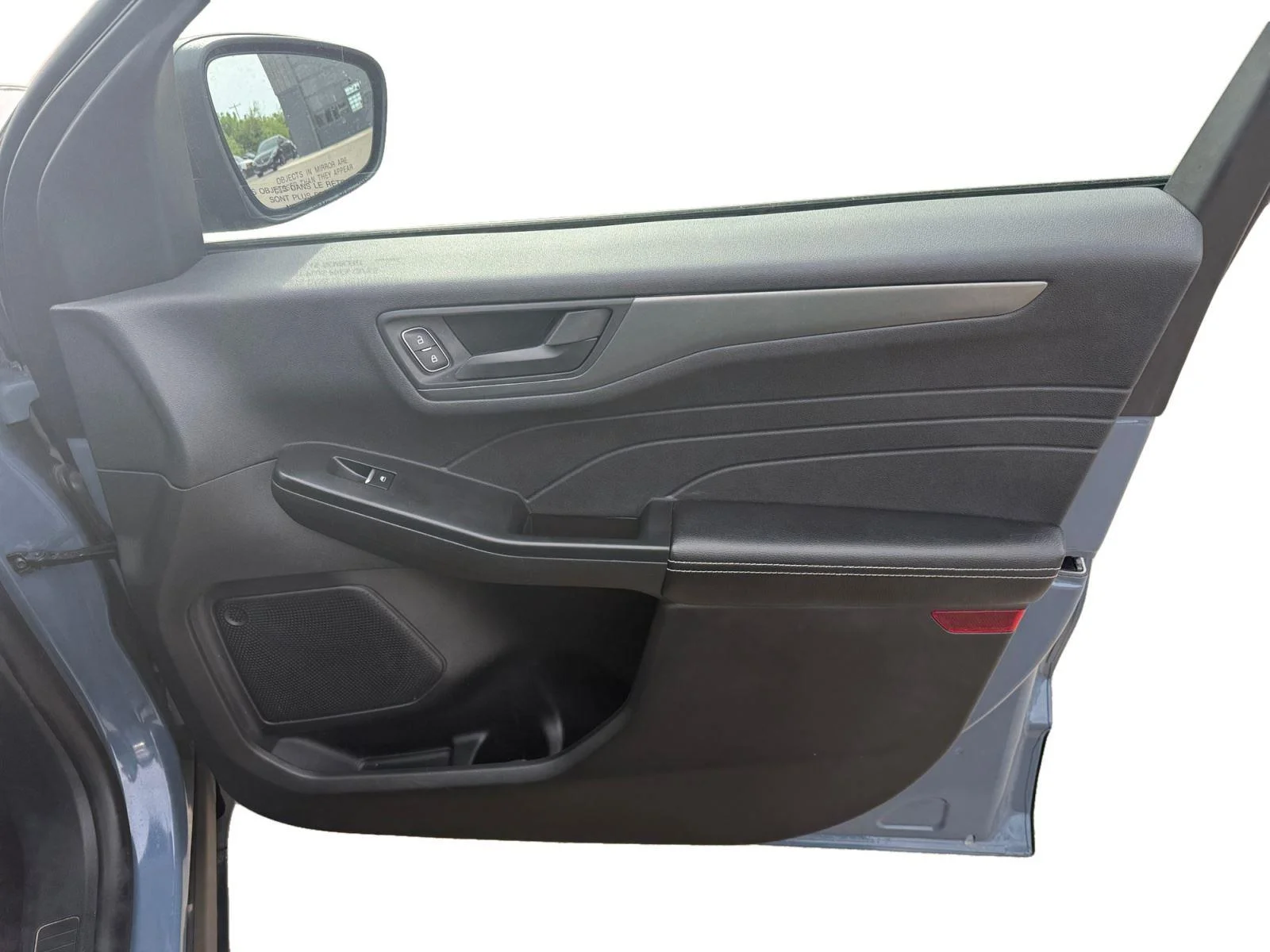 Used 2025 Vapor Blue Ford Active image 24