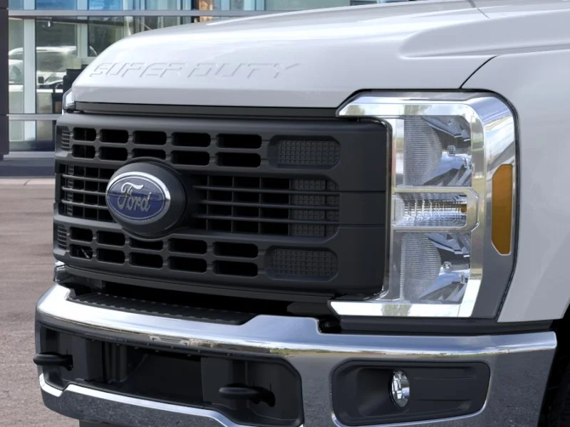 New 2026 Oxford White Ford F-250® XL image 17