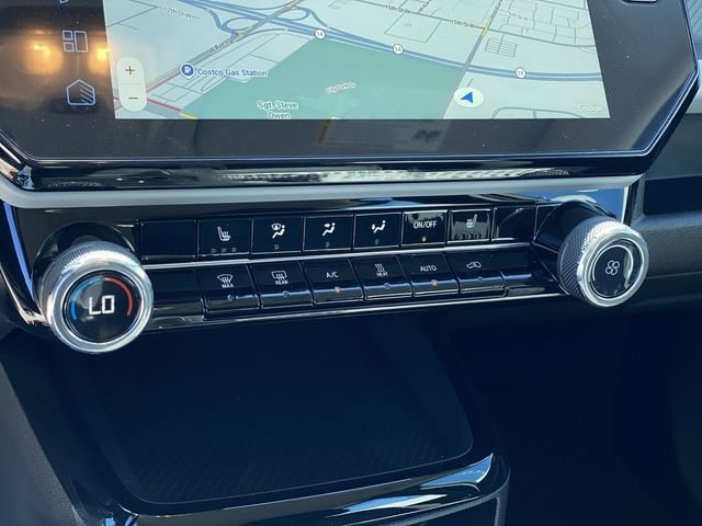 2027 Chevrolet Bolt LT - Photo 23