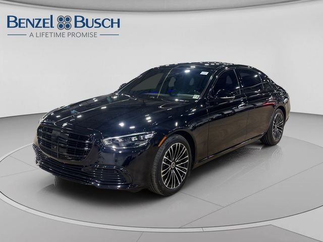 2023 Mercedes-Benz S-Class S 580e 4MATIC's photo