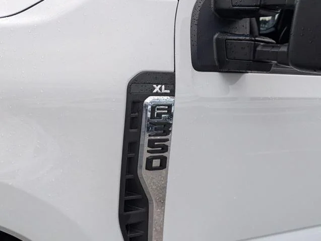 2025 Ford F-350 Super Duty XL - Photo 33