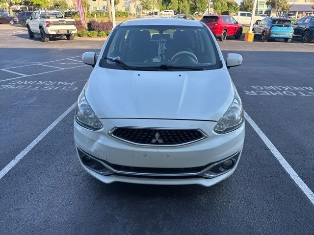 Used 2018  Mitsubishi SE image 7