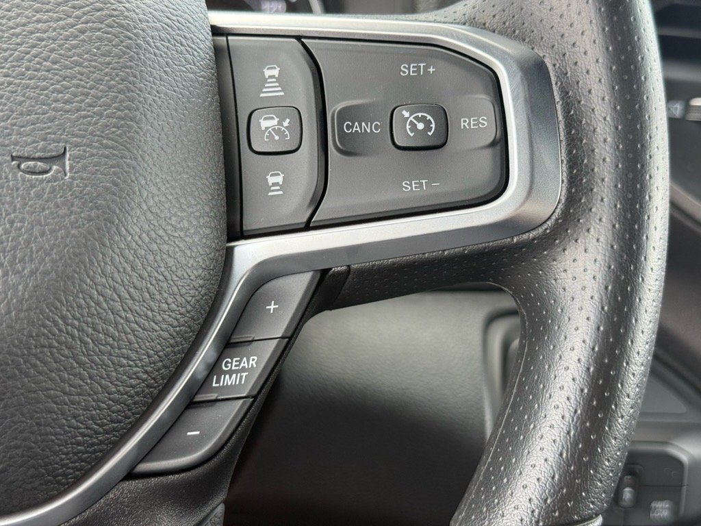 2025 RAM 2500 Tradesman - Photo 9