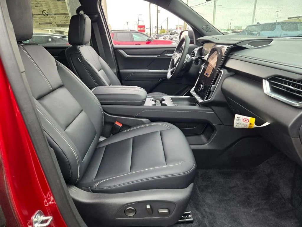 2025 GMC Acadia Elevation - Photo 17