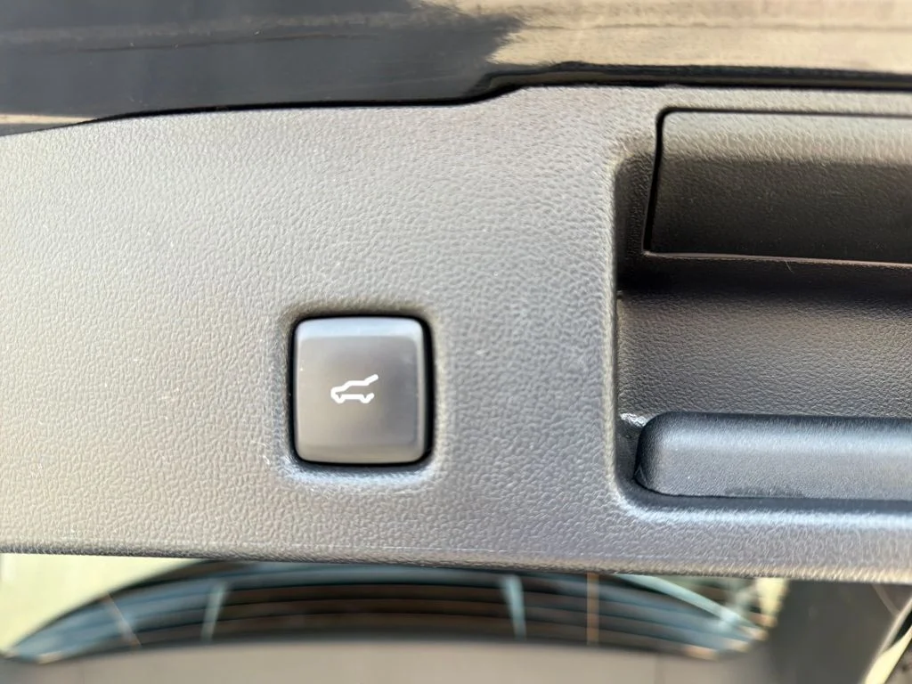 Used 2025 Black Ford ST-Line Select image 15