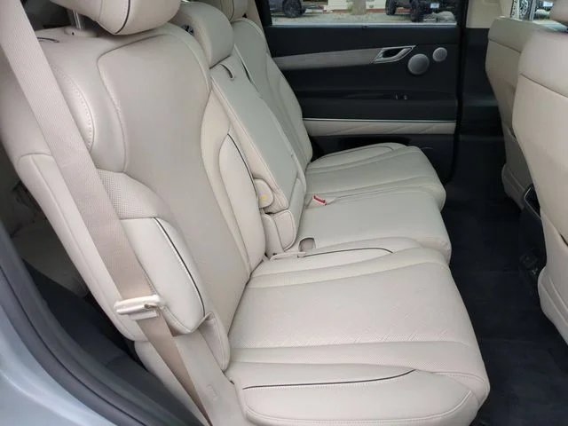 Used 2026 Silver Genesis 2.5T Advanced image 34