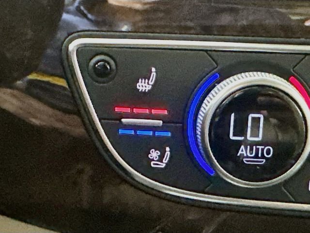 Used 2019  Audi 45 Premium Plus image 20