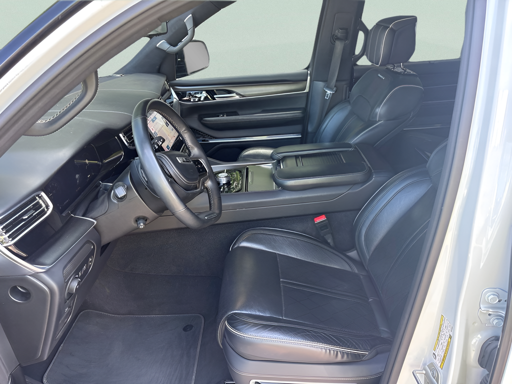 Certified Used 2024 White Jeep Series II image 9