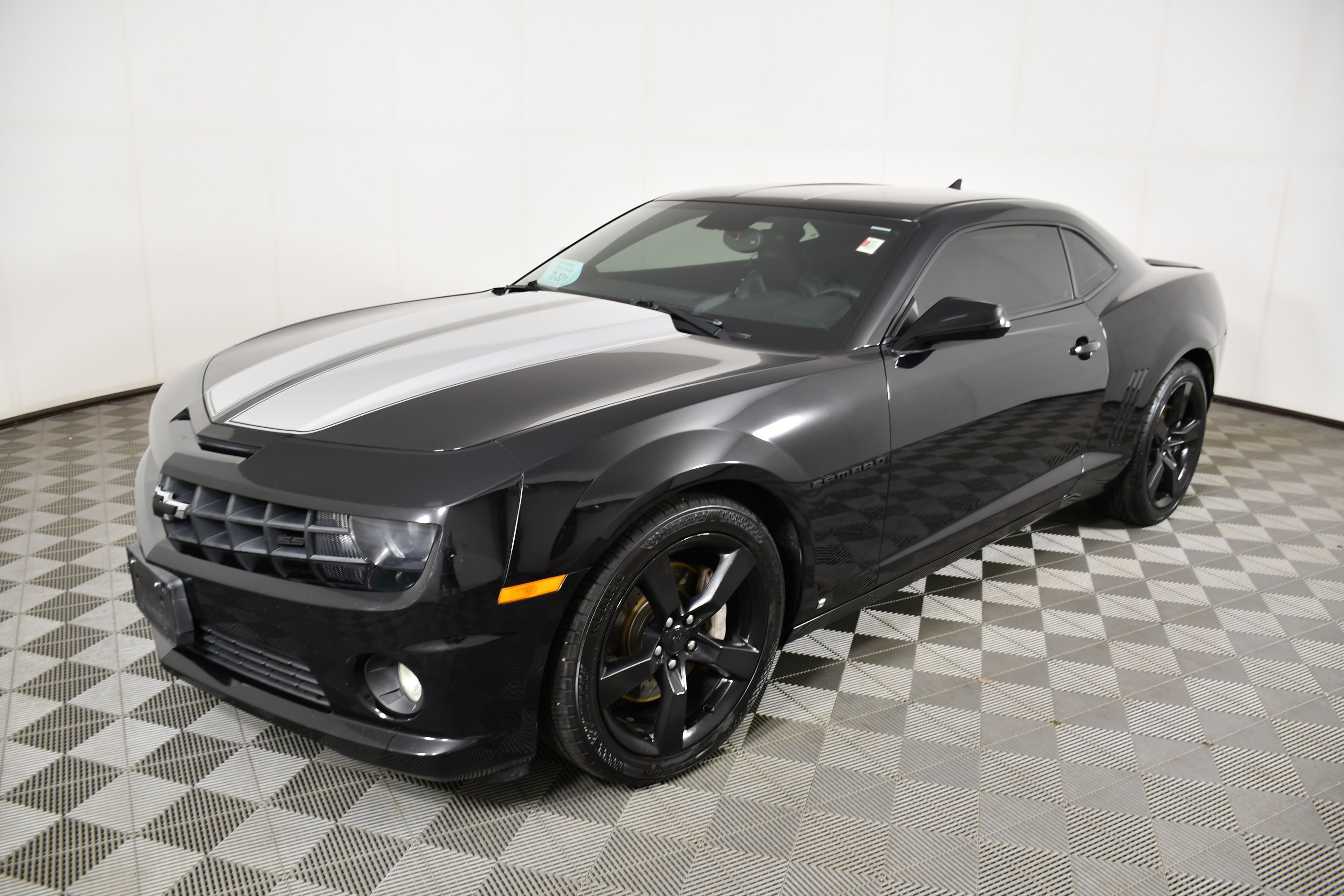 Used 2010 Black Chevrolet 2SS image 11