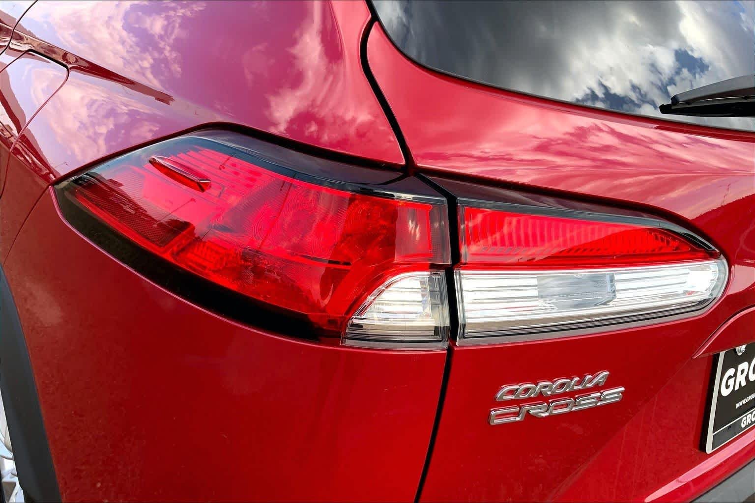 2024 Toyota Corolla Cross LE - Photo 29
