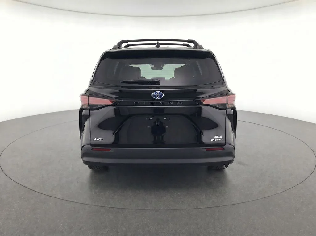 Used 2023 Black Toyota XLE image 7