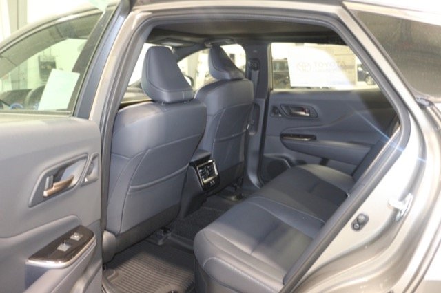 2026 Toyota Crown Platinum - Photo 5