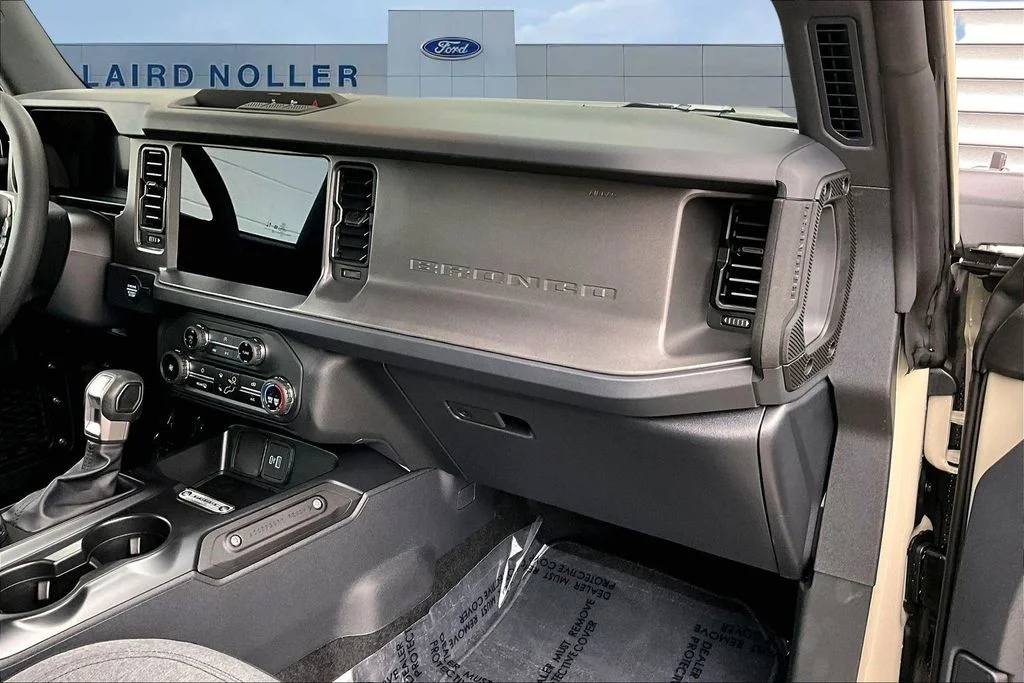 New 2025 Beige Ford Base image 26
