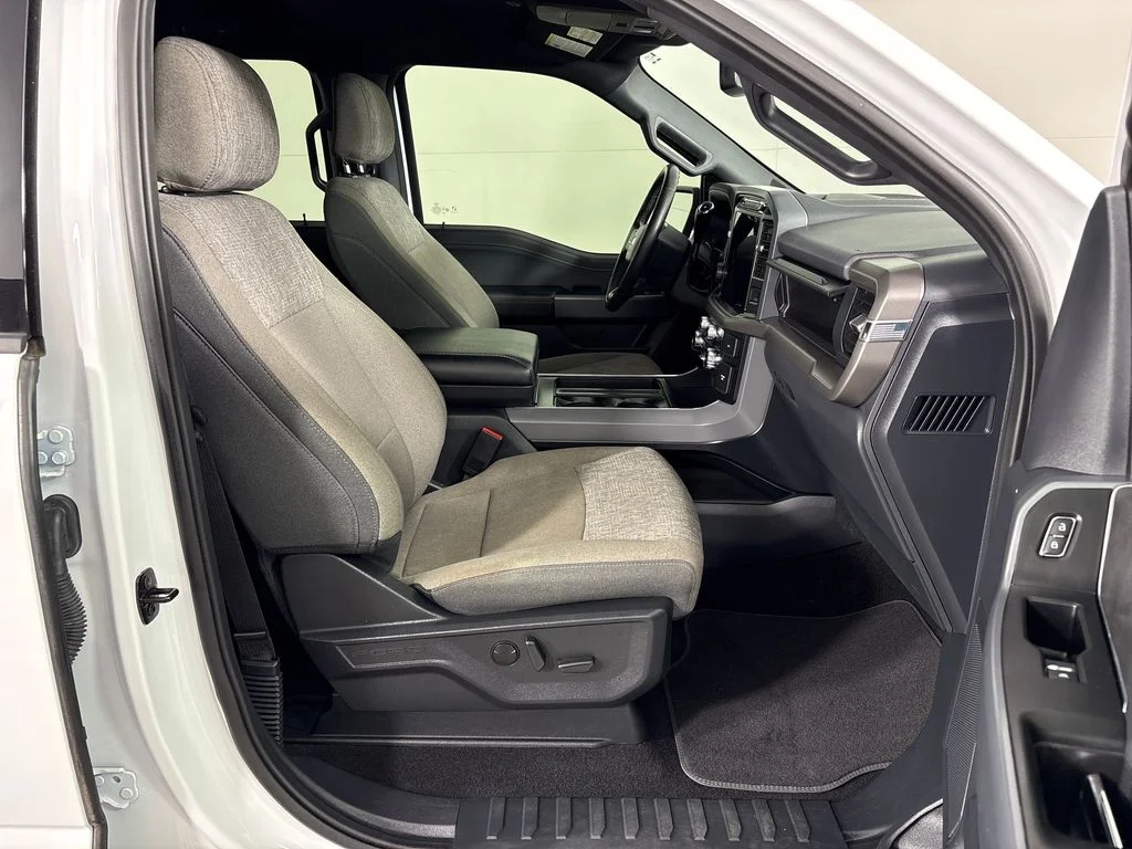 Certified Used 2024 White Ford XLT image 7