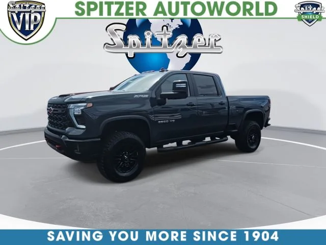 Used 2025 Gray Chevrolet ZR2 image 4
