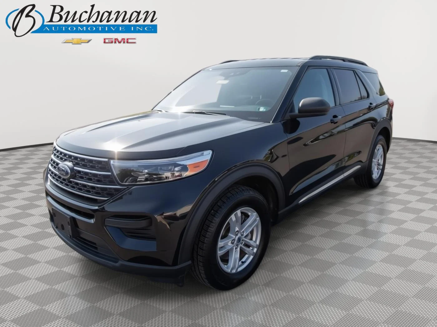 2022 Ford Explorer XLT 4WD's photo