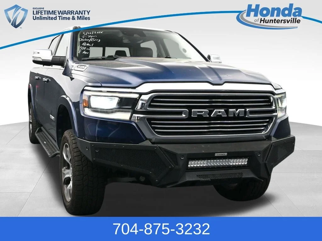 2022 RAM 1500 Laramie 4x4 Crew Cab 5'7's photo