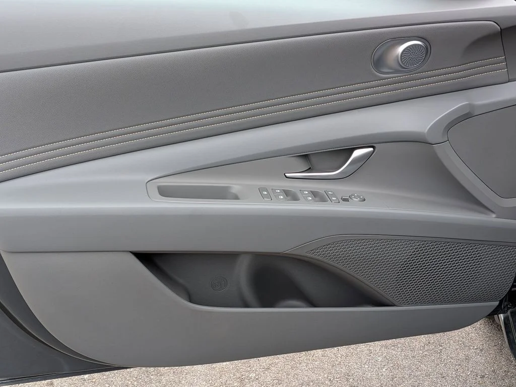 New 2026 Gray Hyundai SEL Sport image 12