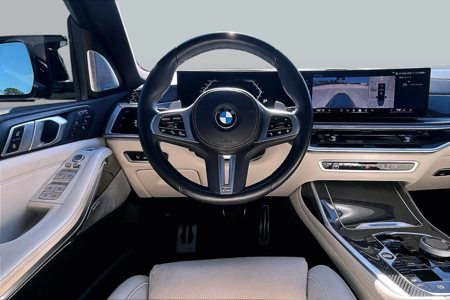 Used 2024 Black Sapphire Metallic BMW M60i image 6