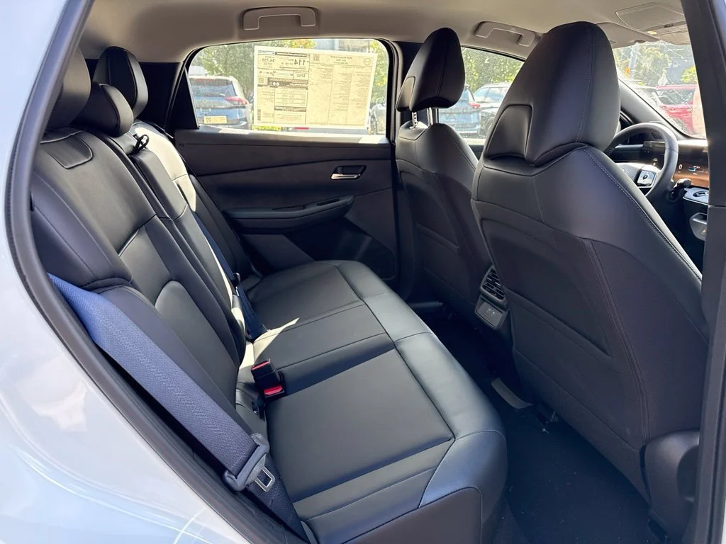 2026 Nissan LEAF SV+ - Photo 10