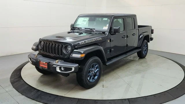 New 2026 Black Clearcoat Jeep 85th Anniversary Edition image 3