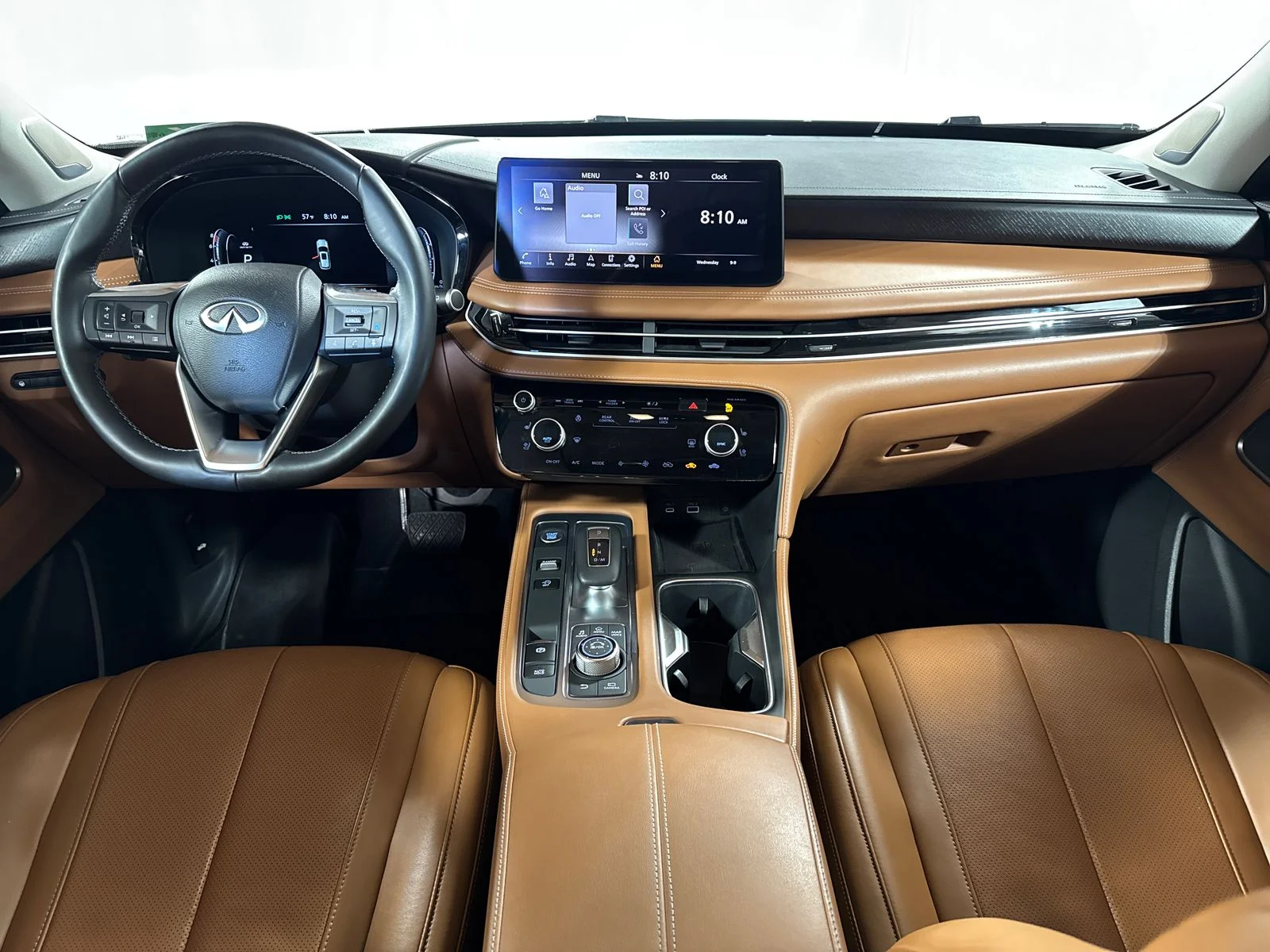 Used 2022 White INFINITI Sensory image 4