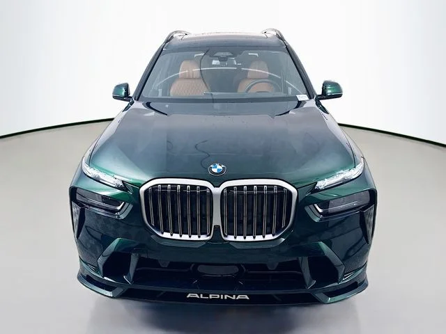 Used 2026 Green BMW ALPINA XB7 image 2