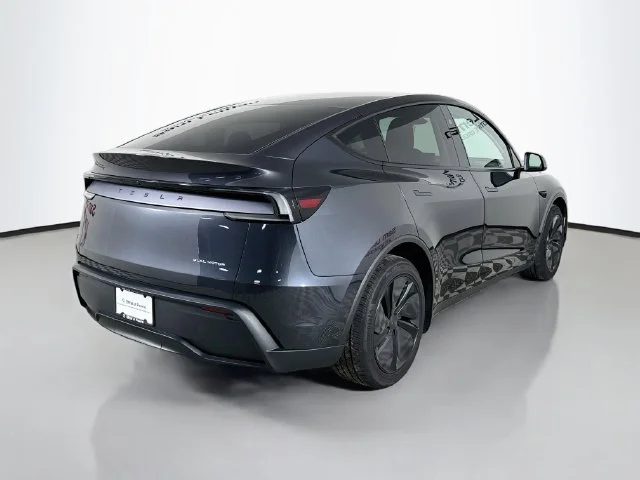Used 2026 Gray Tesla  image 7