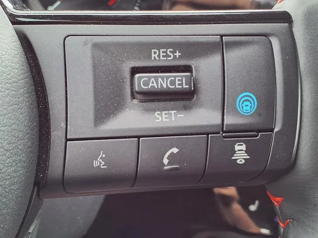 Used 2025 Black Nissan SR image 24