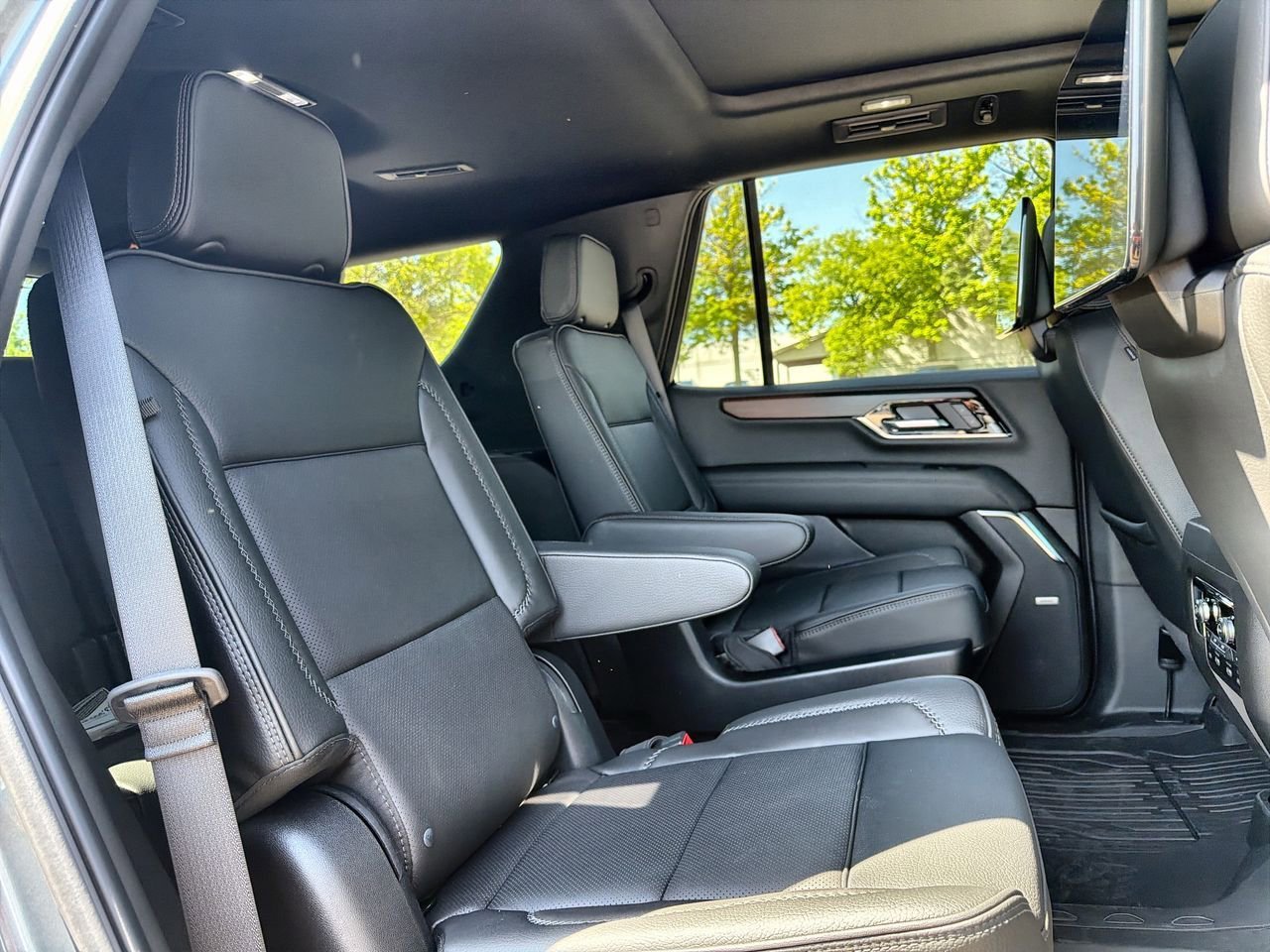 New 2026 Sterling Metallic GMC Denali image 22