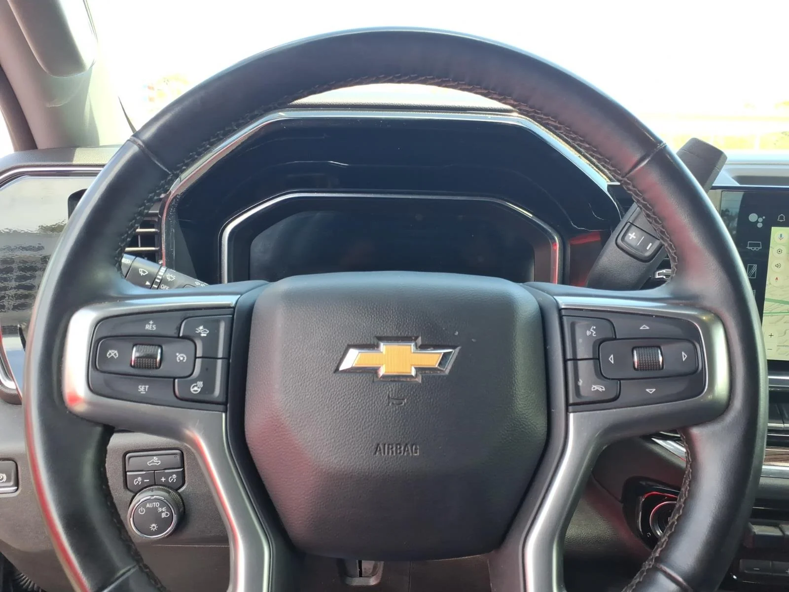 2025 Chevrolet Silverado 1500 LT - Photo 27