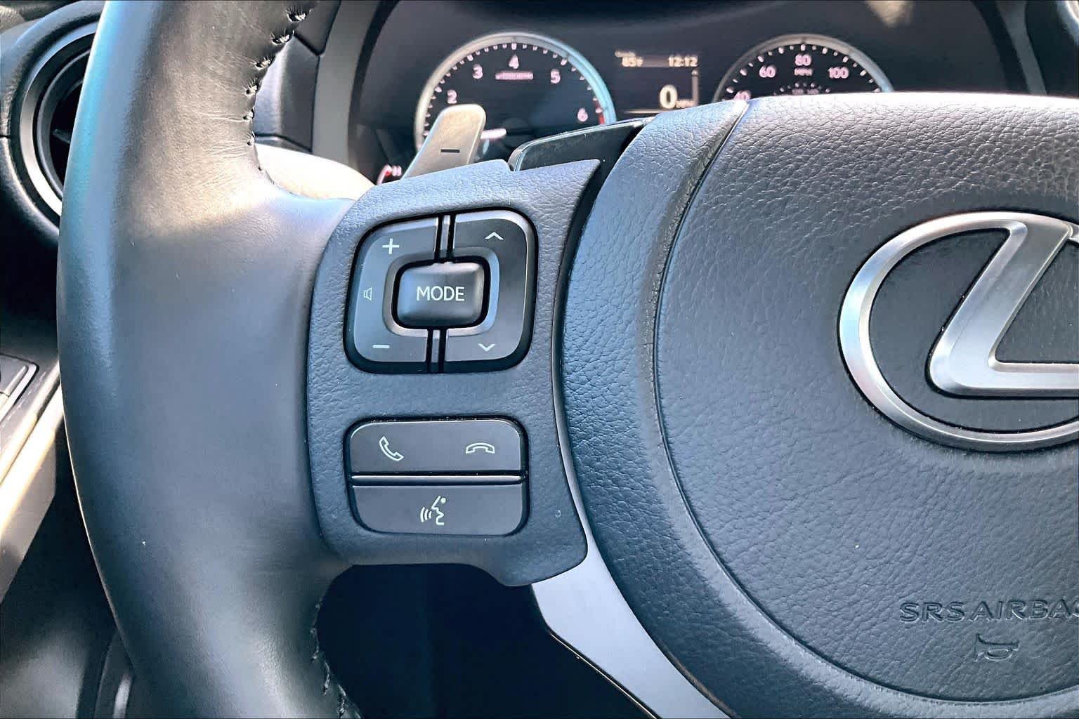 Used 2025 Eminent White Pearl Lexus  image 22