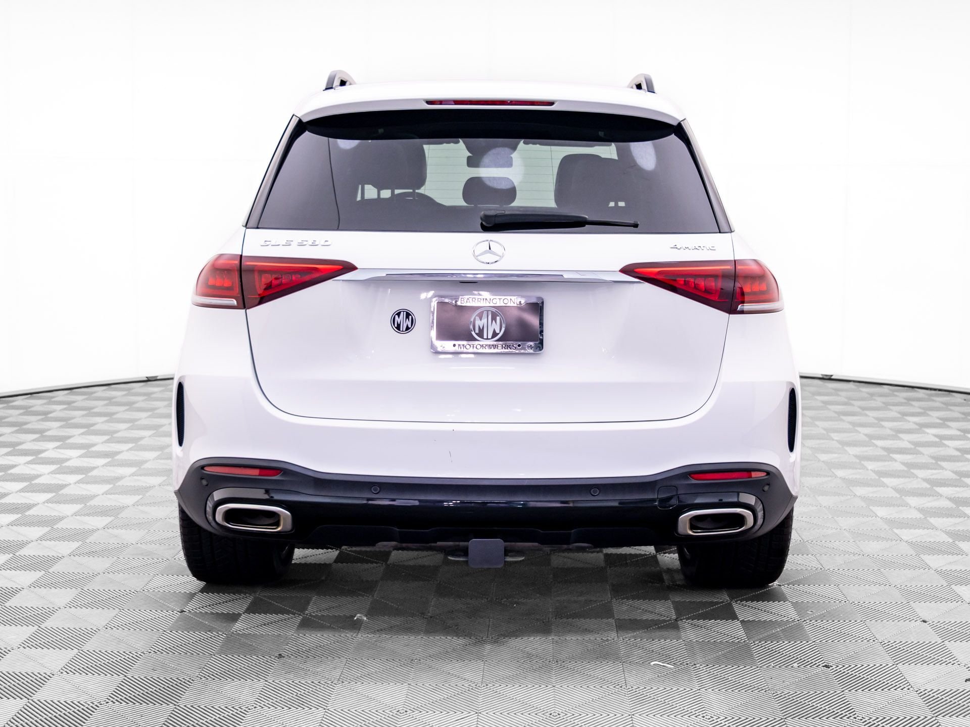 Used 2023 White Mercedes-Benz GLE 580 image 4
