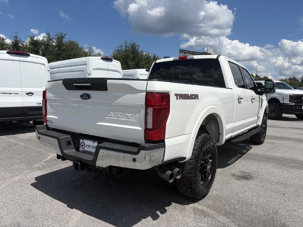 Used 2022 White Ford Lariat image 7