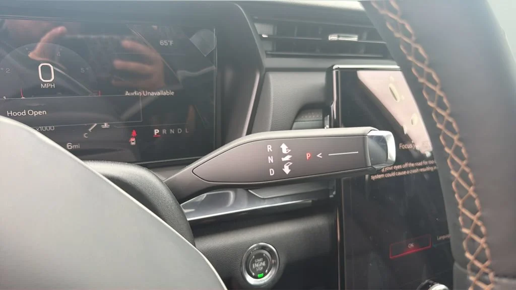 2026 GMC Terrain AT4 - Photo 32
