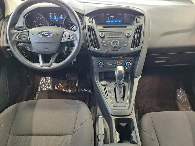 Used 2016 Silver Ford SE image 22