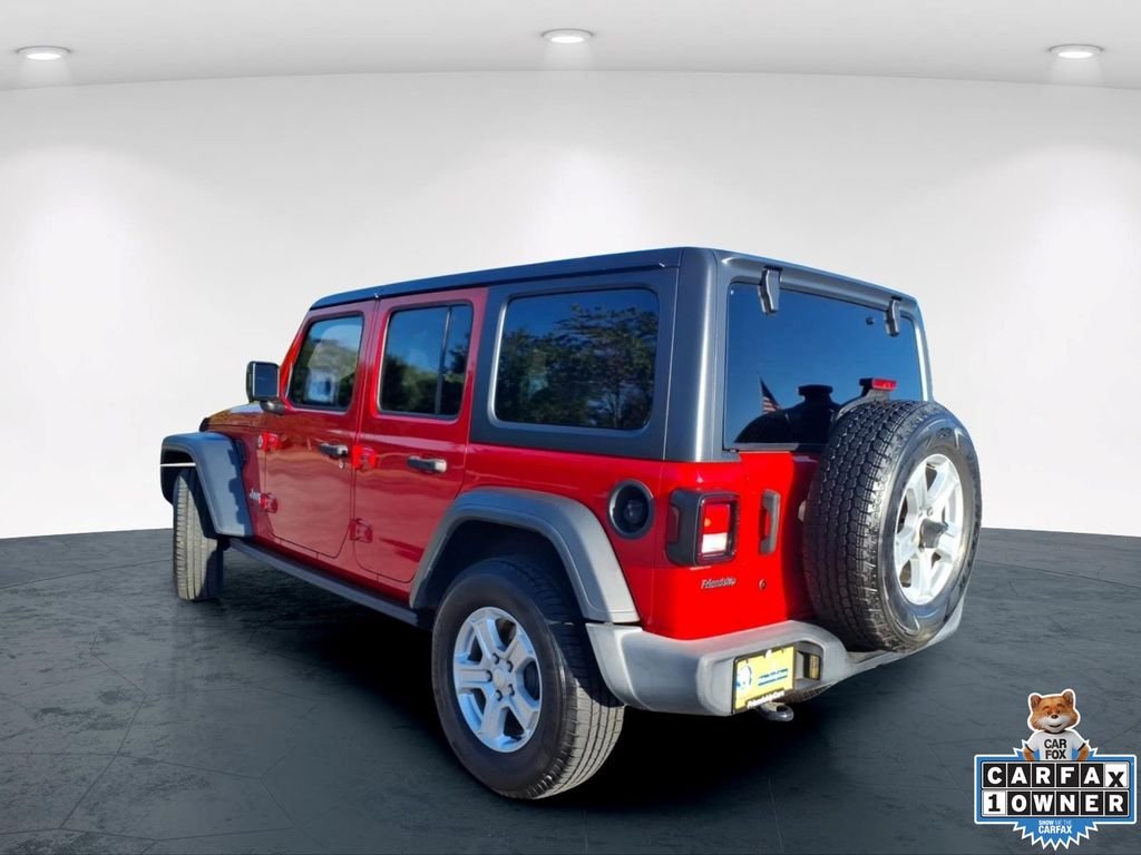 Used 2018 Red Jeep Unlimited Sport S image 11